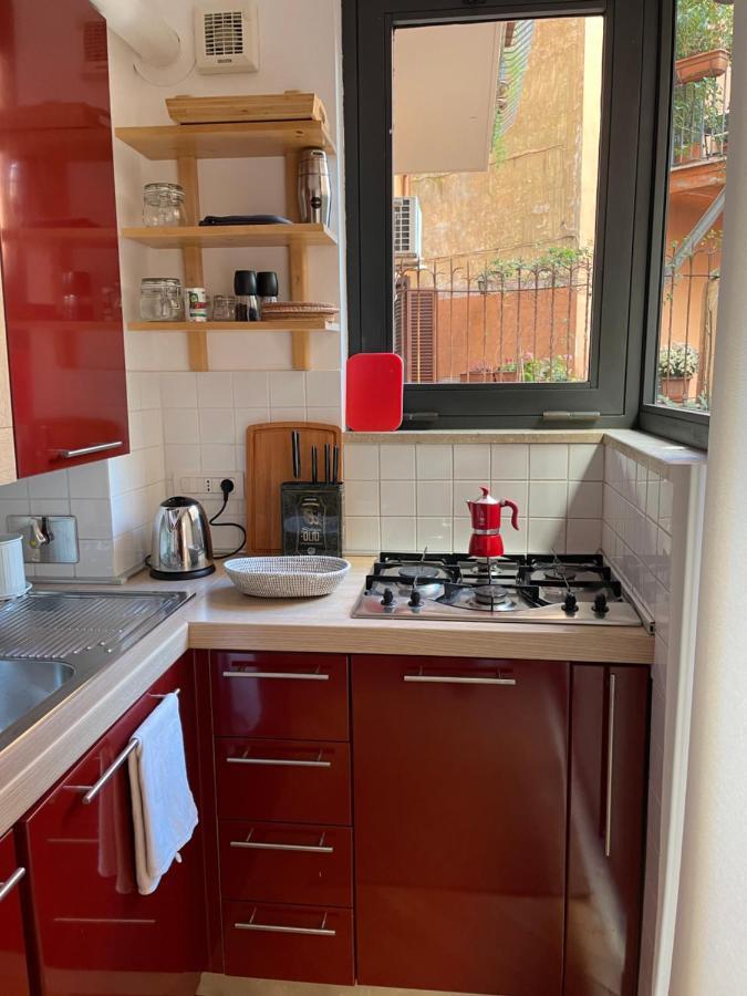 Colosseum Apartment With Big Terrace Рим Екстер'єр фото